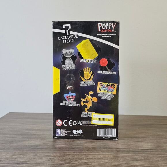 Poppy Playtime VHS Bundle Season  3 Collectibles Hidden Surprises NWT - Picture 2 of 10